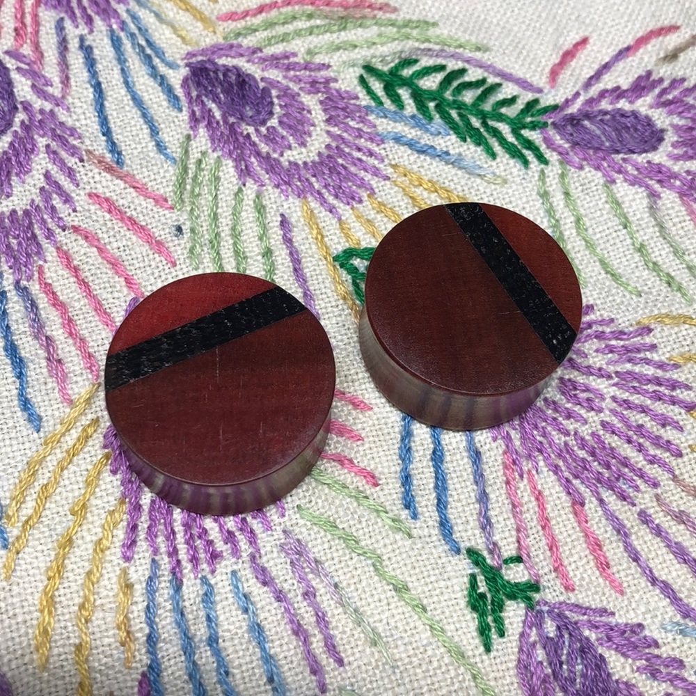 Wooden Plugs 25mm